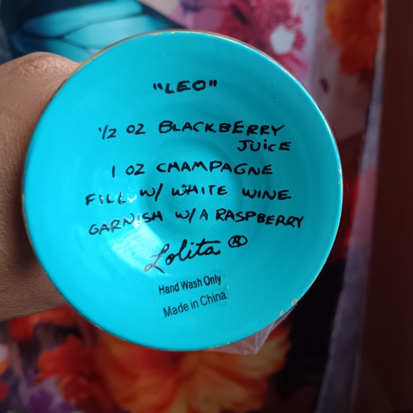 Brand new Lolita Leo wine glass - Picture 4 of 4